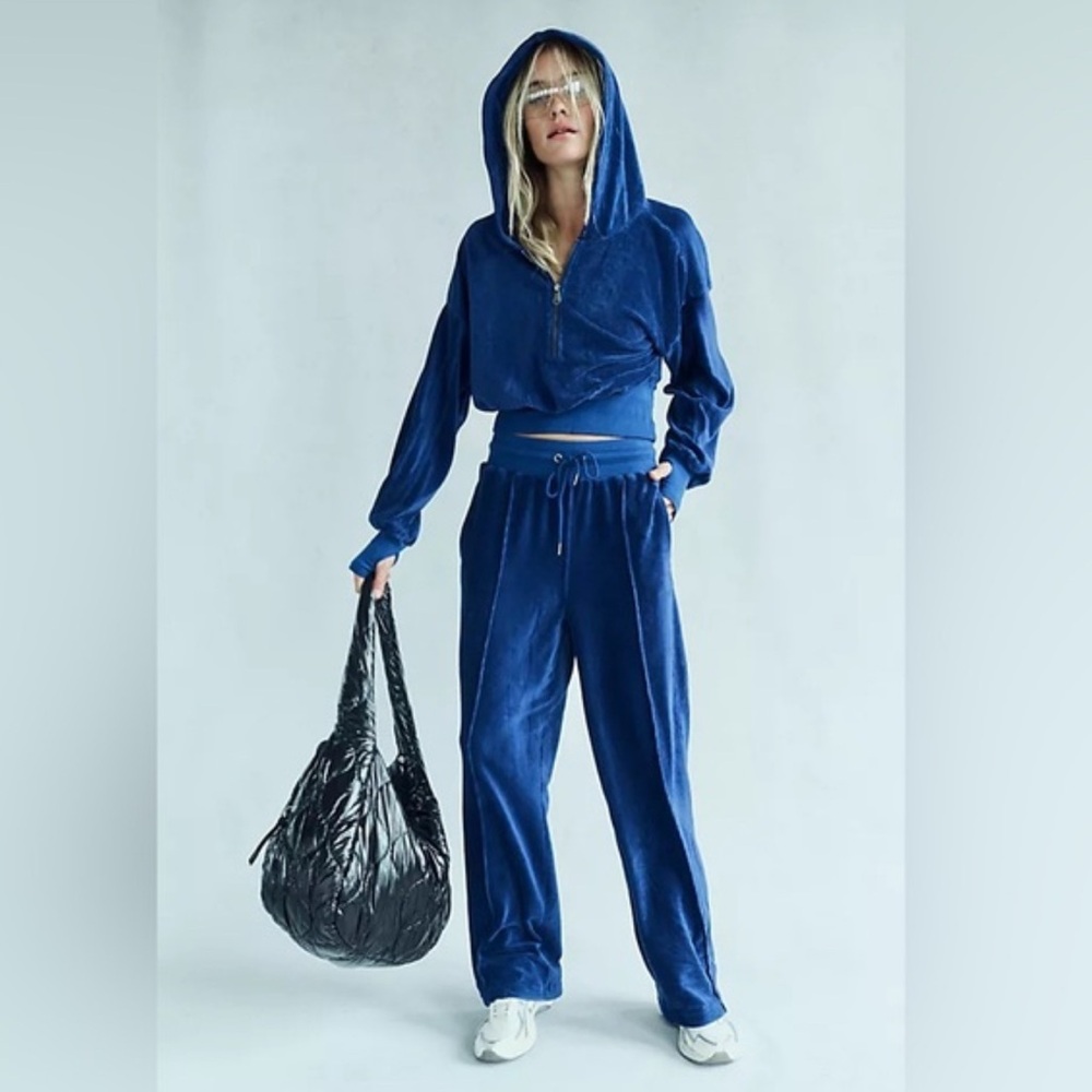 FP Free People Movement Lets Volley Velour Set Sz Small